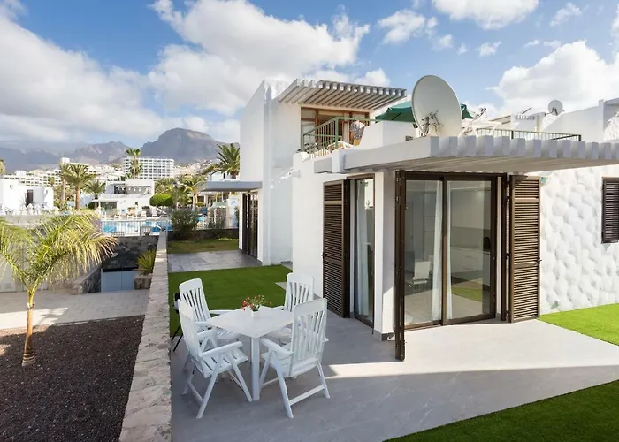 241 Quiet Bungalow With Terrace And Barbecue