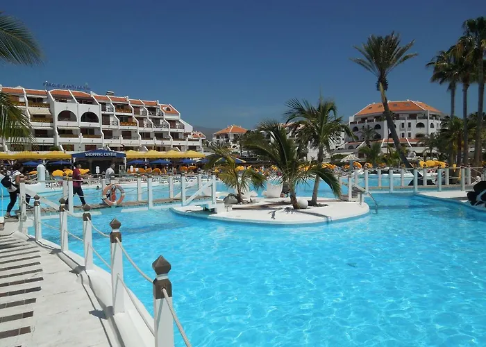 Two Bedroom Beachfront Apartment No 3 With Sea-View, Heated Pool, Close To The Sea