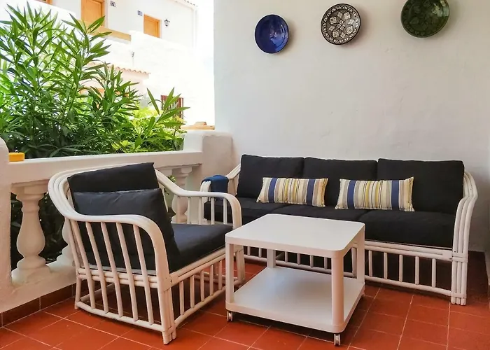 Port Royal Lounge Terrace, One Bedroom Apartment, Heated Pool, Wifi