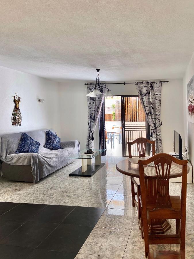 Victoria Court Modern 1 Bed Cristianos Tenerife Apartment *