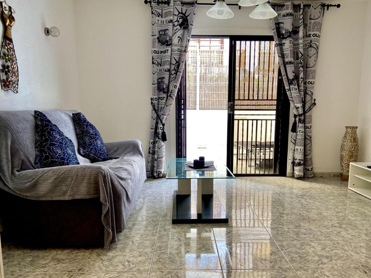 Victoria Court Modern 1 Bed Cristianos Tenerife *