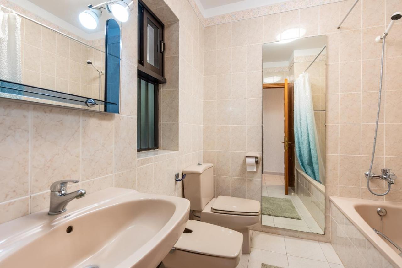 Sunset Two Bedroom Appartement *