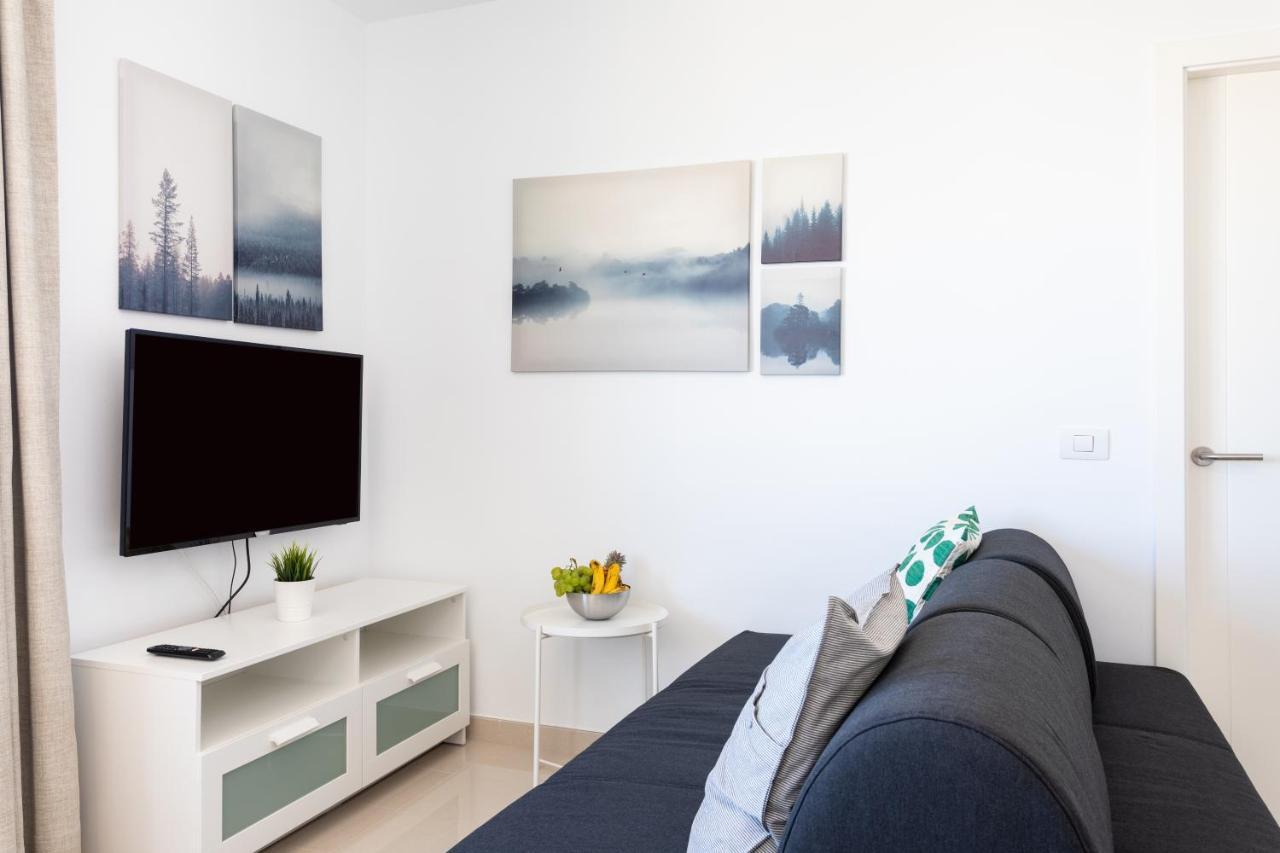 Apartment Home2book Design Bajamar Natural Pool & Beach