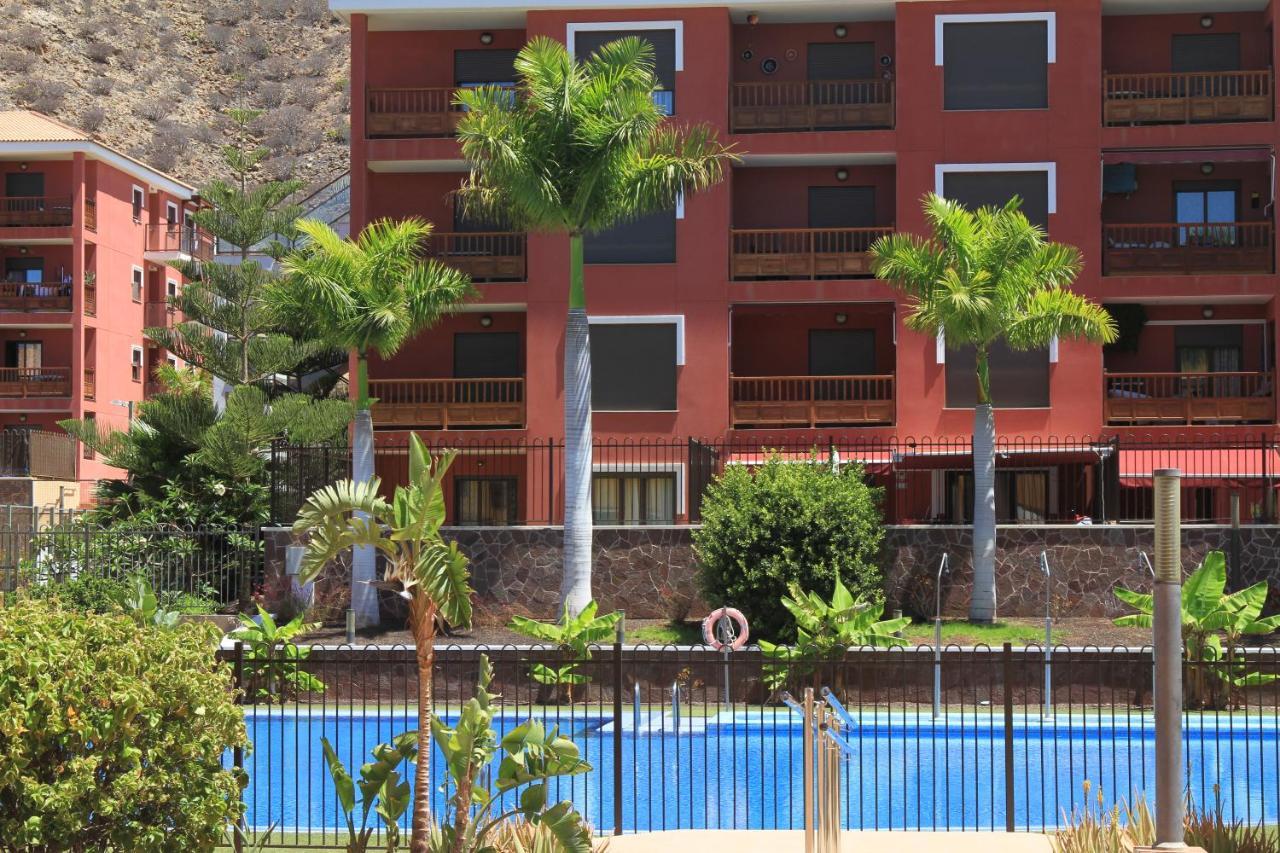 Spacious With Large Private Garden In Mar Palm-mar