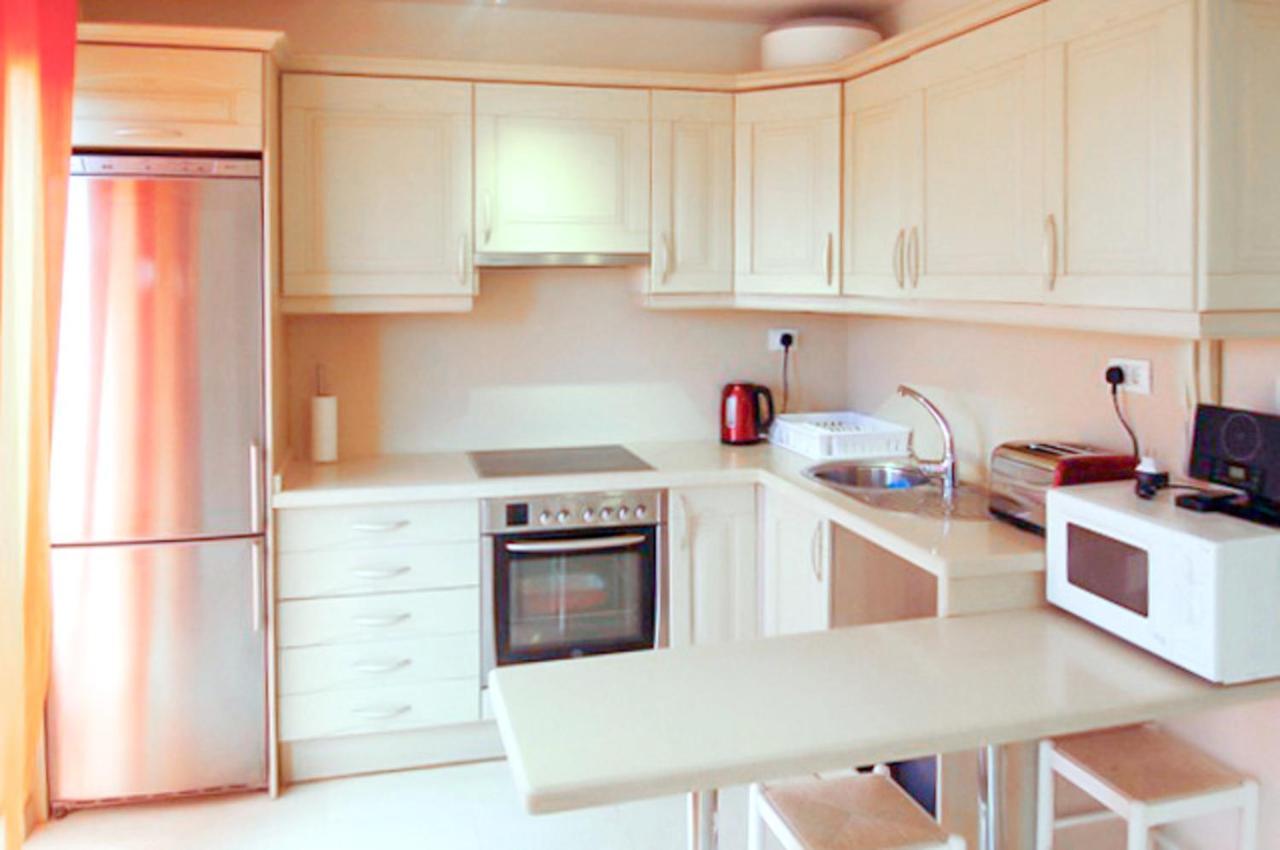 Bright With Sea And Mountain Views In Mar 60 M² Apartamento