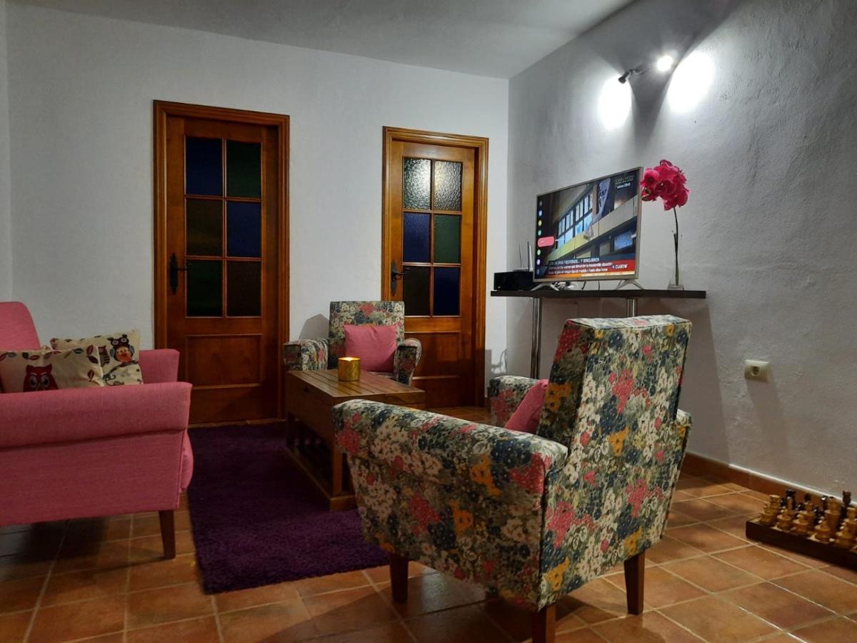 Hébergement de vacances Casa Alberto Santos *