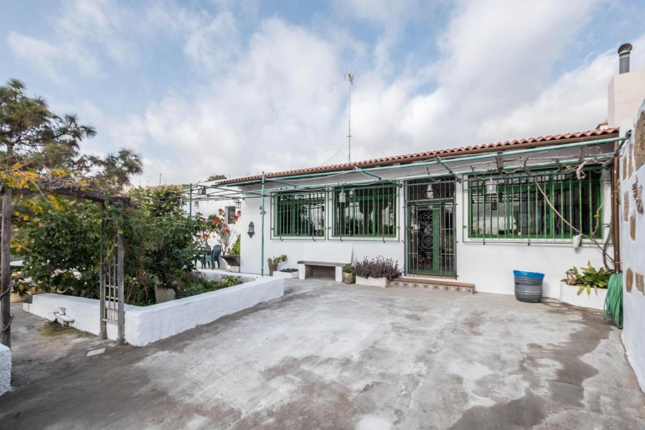 Carrillo Villa Arico