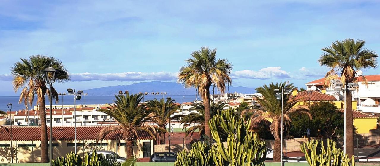 Sunny House With Private Pool And Sea View Holiday home *