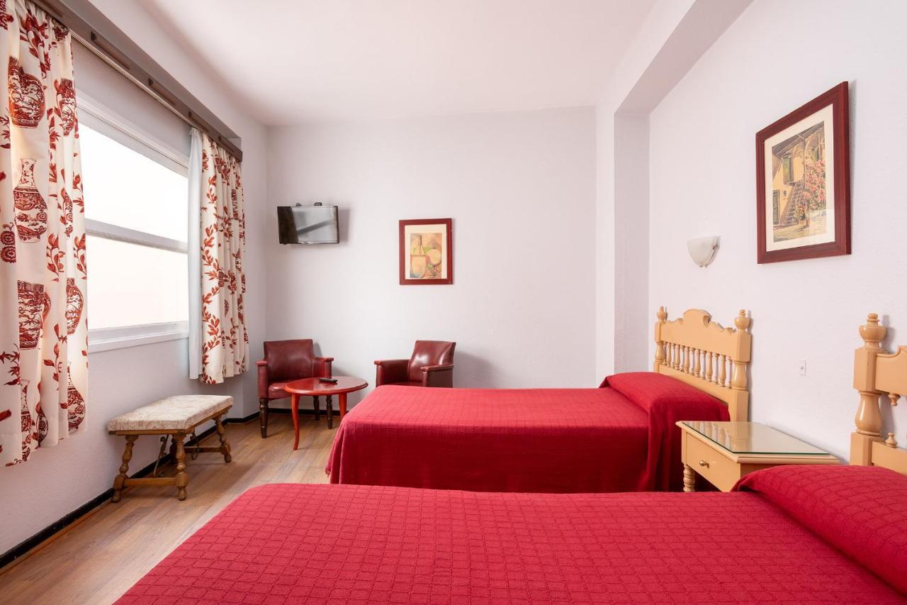 Hotel Maga *
