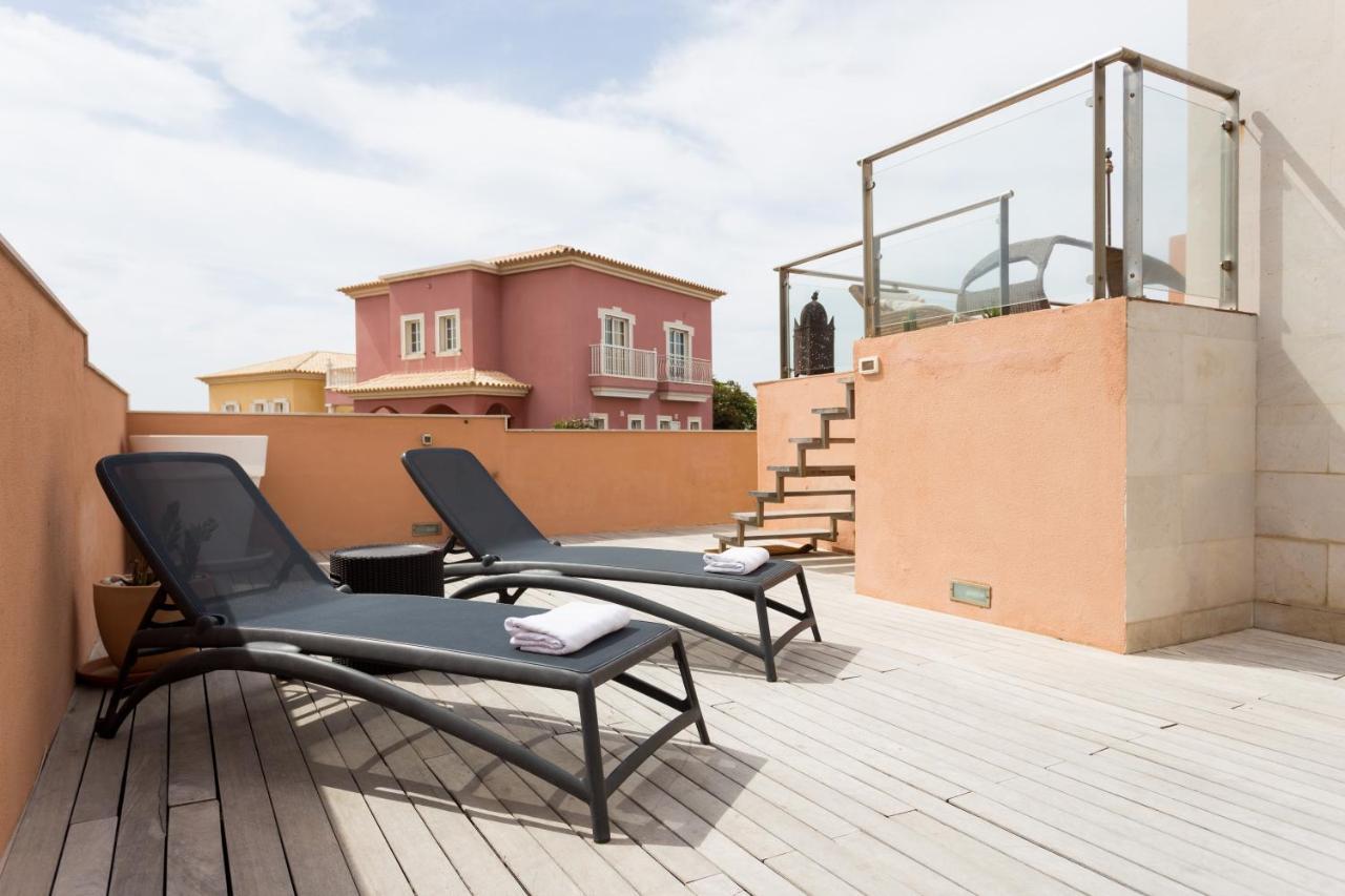 Modern House With Private Swimming Pool Holiday home El Medano (Tenerife)