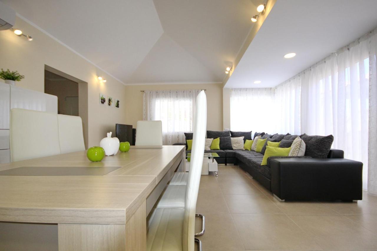 Villa Amazing 5-bedroom In