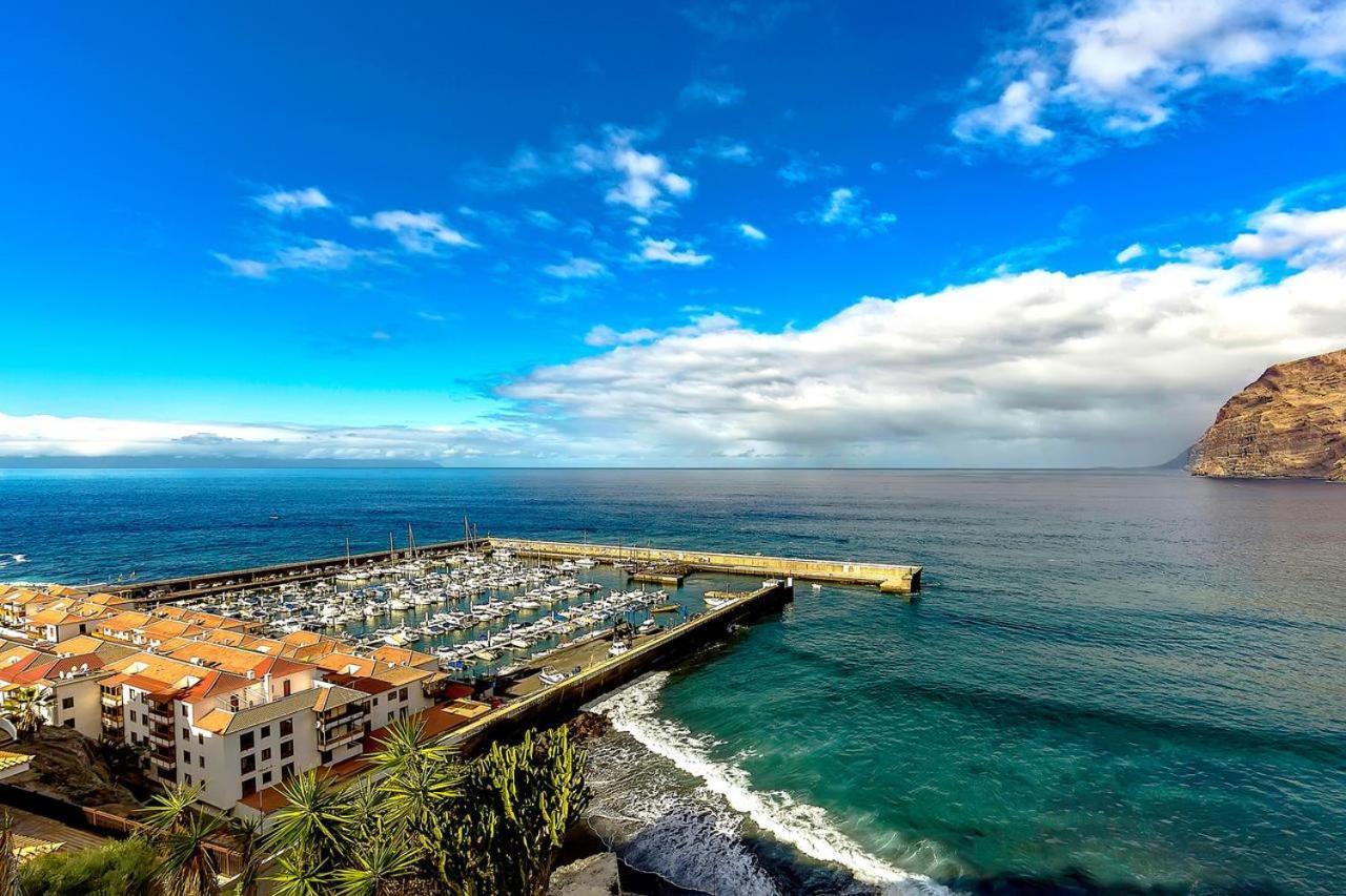 Gigantes Marina, Water Front Acantilado de los Gigantes