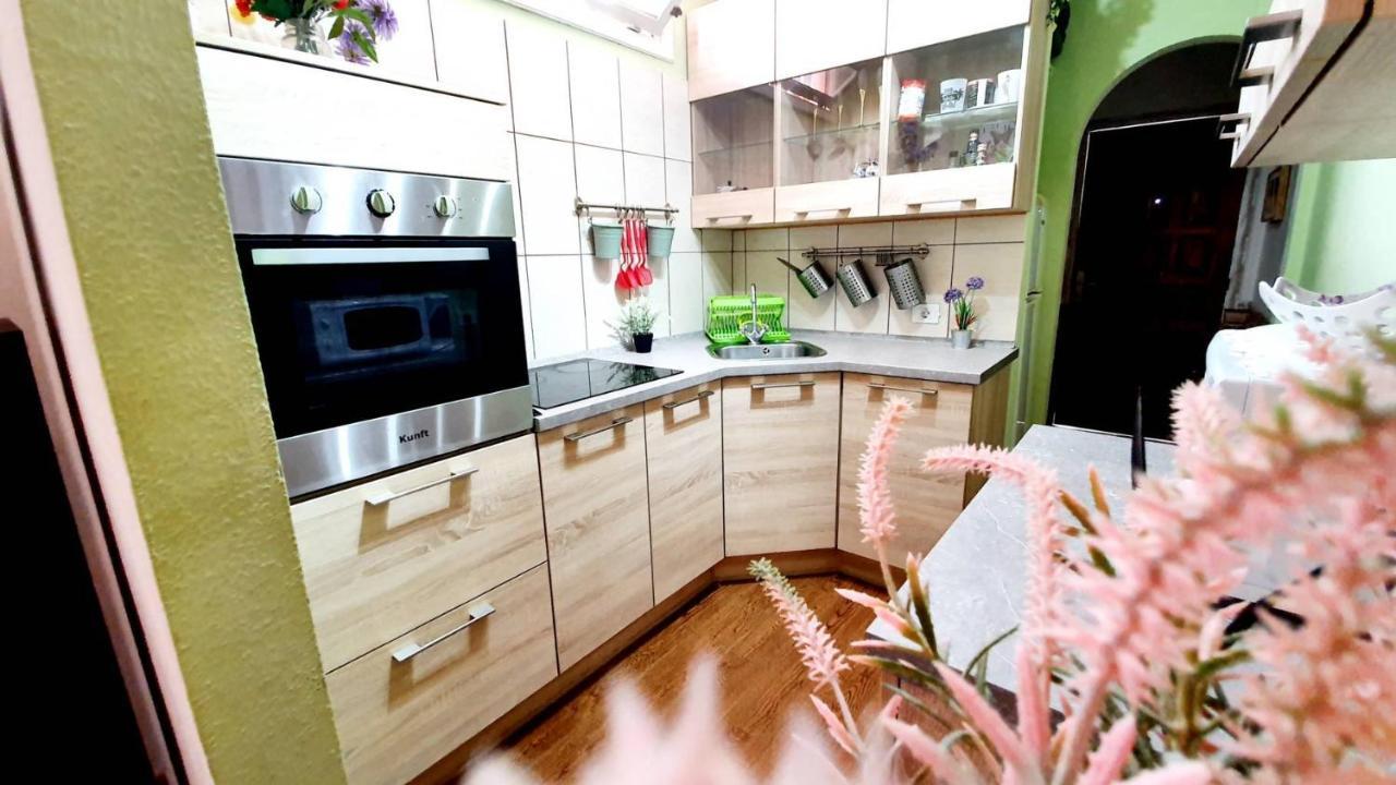 Island Village Paradise Apartment