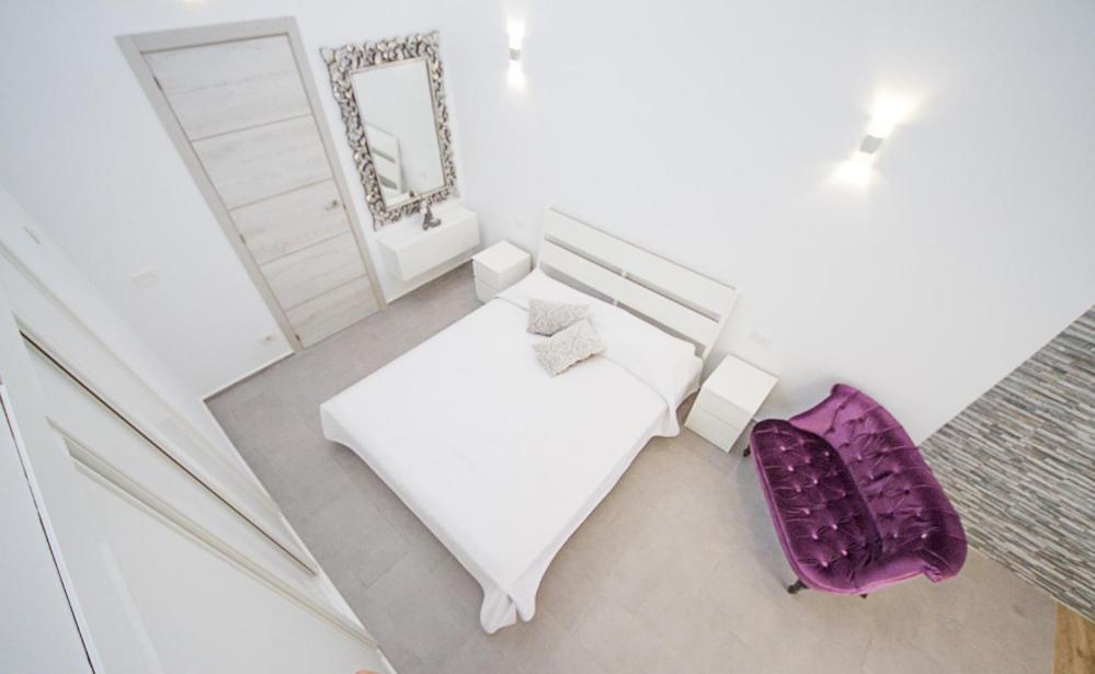 White House - Clasto * San Miguel de Abona