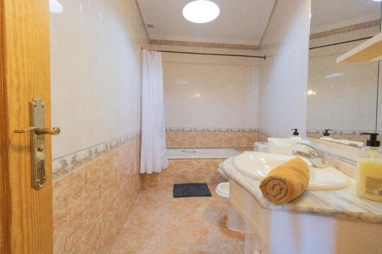 Three Bedroom Near Cruz 1a Apartment Santa Cruz de Tenerife