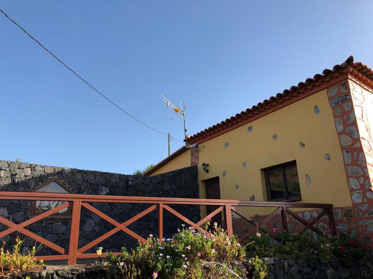 Casas Abuelos De Calderon * Icod el Alto