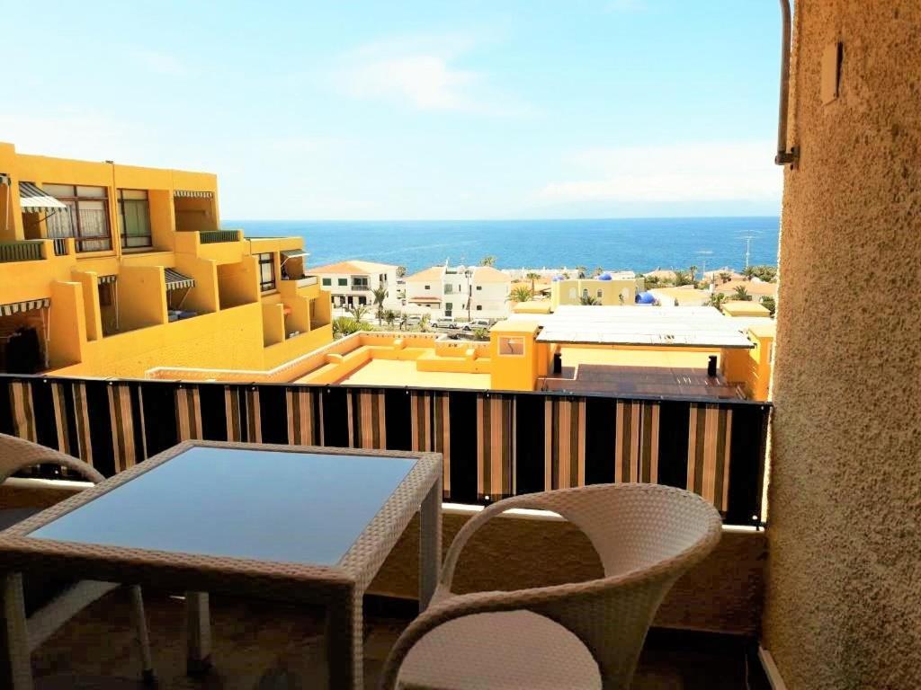 Beach And Sun 10 Apartment