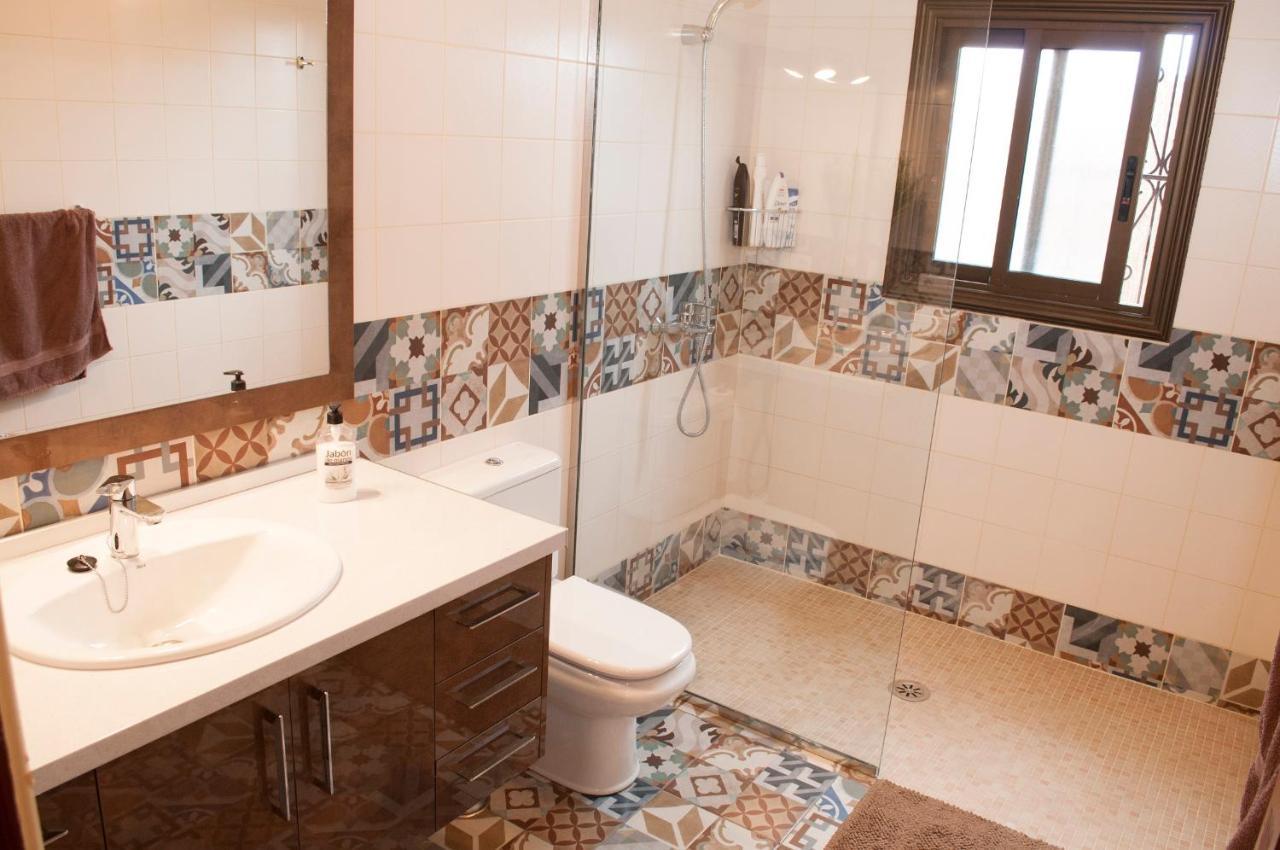 Tinizara Villa Arona (Tenerife)