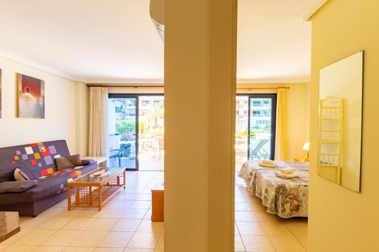 Apartamento Large Terrace Apt Balcon Los Gigantes by DreamHomesTenerife *