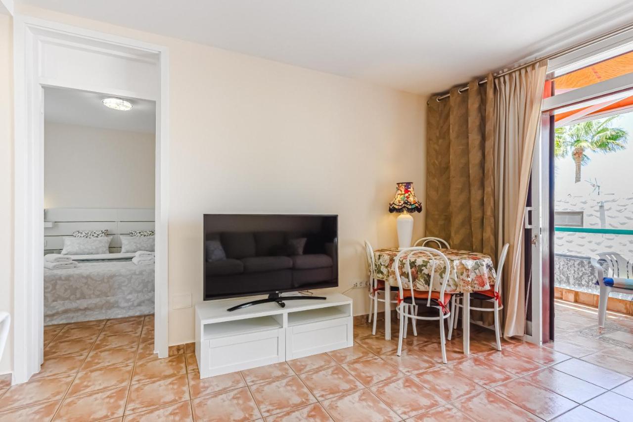 America - 150 Meters From The Beach, Free Wi-fi Arona (Tenerife)