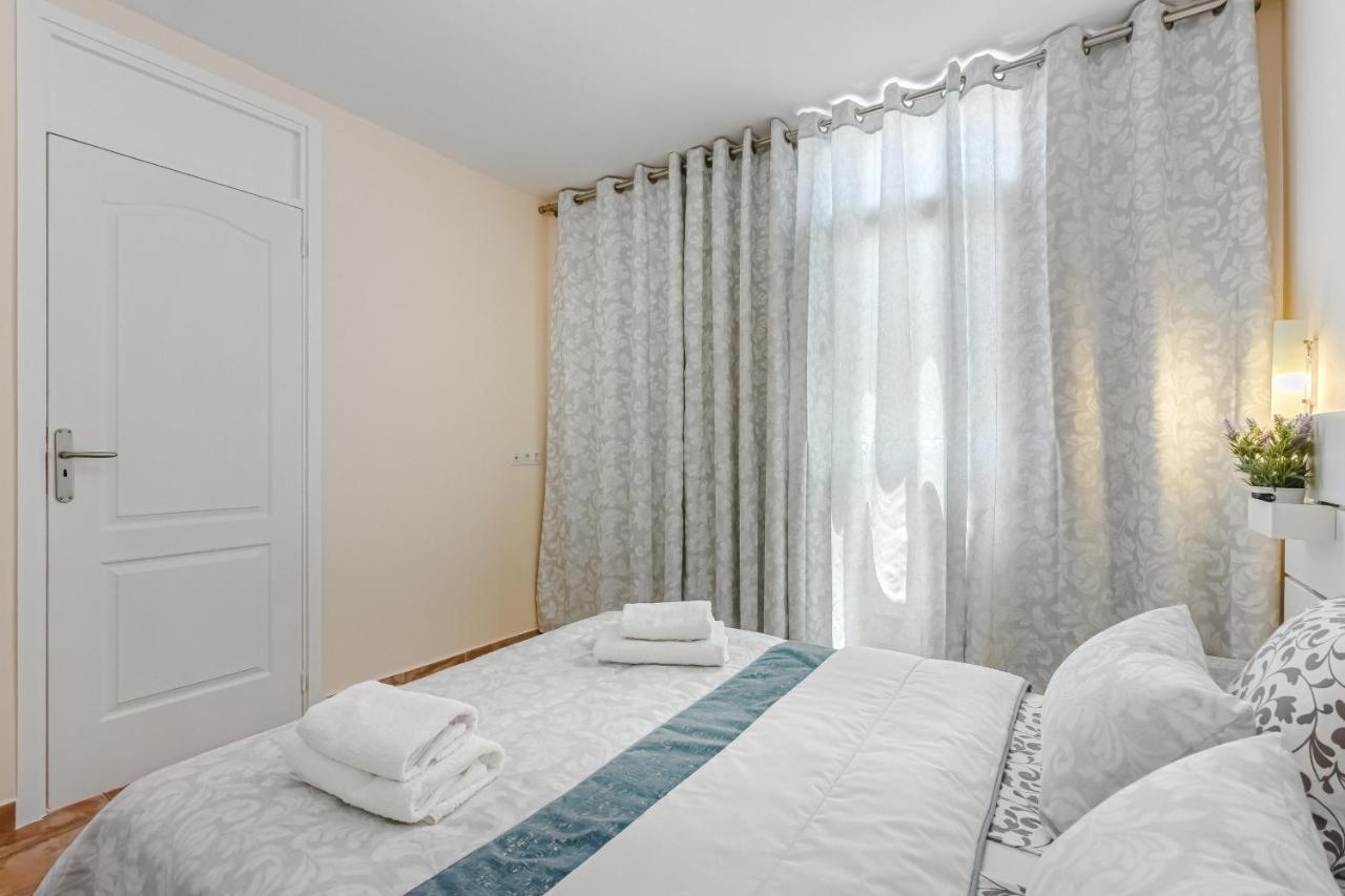 America - 150 Meters From The Beach, Free Wi-fi Appartement Arona (Tenerife)