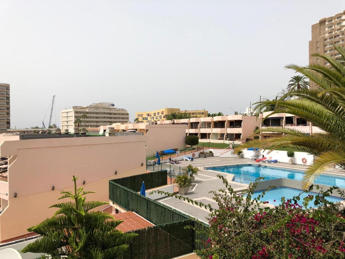 Sunny Near The Beach With Wifi, Balcony And Pool Los Cristianos (Tenerife)