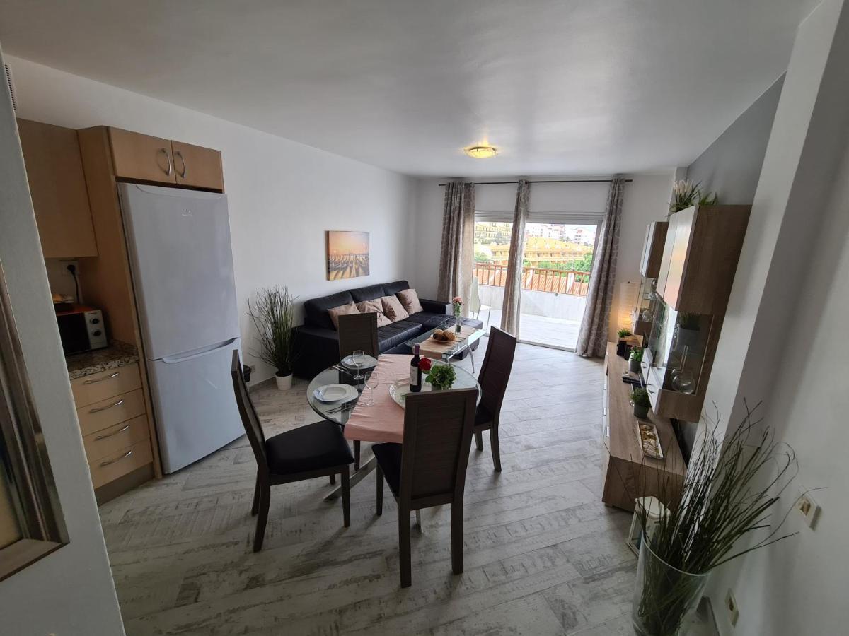 Duplex Penthouse Puerto Colón Only 5 Min. To The Beach, 2 Terraces, Pool, Wifi, Dishwasher Apartamento *