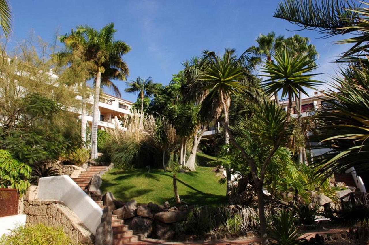 Apartment On The Golf Course By The