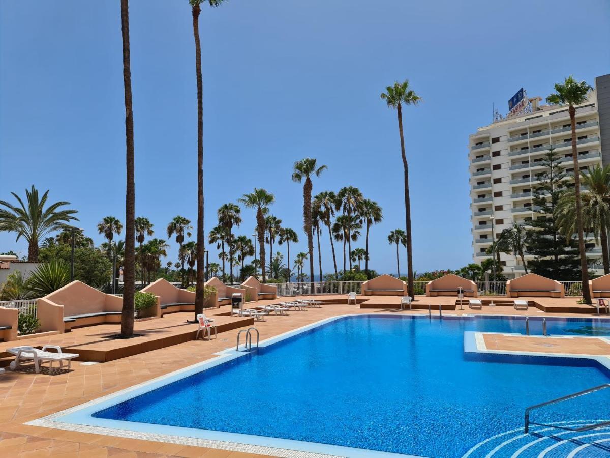 Vida Loca Only 190 Meters To The Sea, Balcony, Sea View, Pool, Wifi * Playa Feñabe