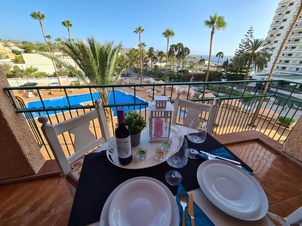 Vida Loca Only 190 Meters To The Sea, Balcony, Sea View, Pool, Wifi * Playa Feñabe
