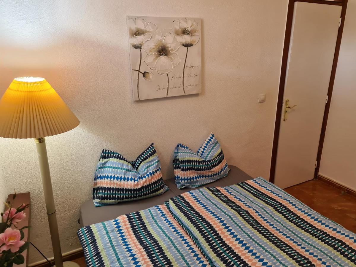 Vida Loca Only 190 Meters To The Sea, Balcony, Sea View, Pool, Wifi Appartement