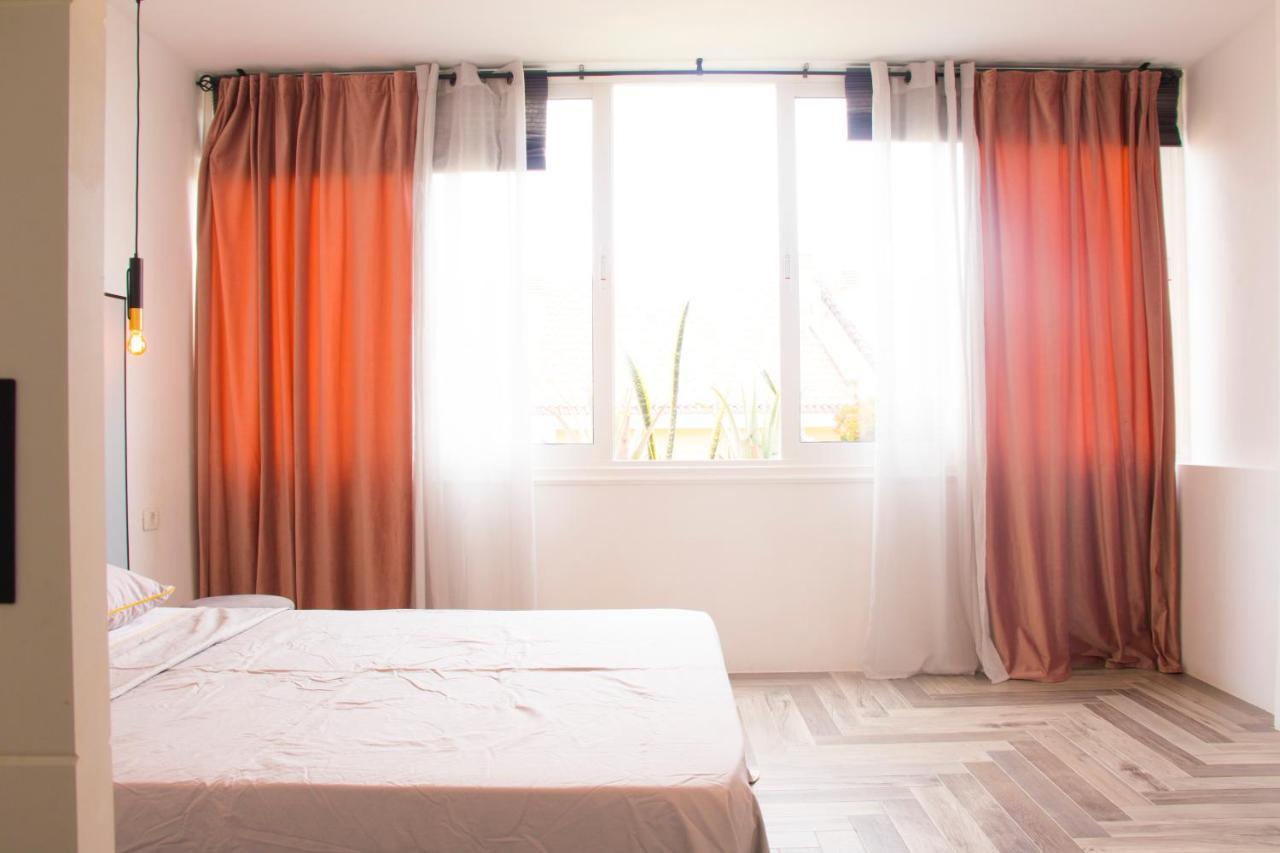 Lux Lovely 3 Bedroom Duplex With Solarium In Centre Of Playa Americas