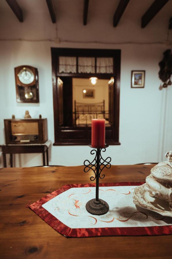 Hinojales Villa *