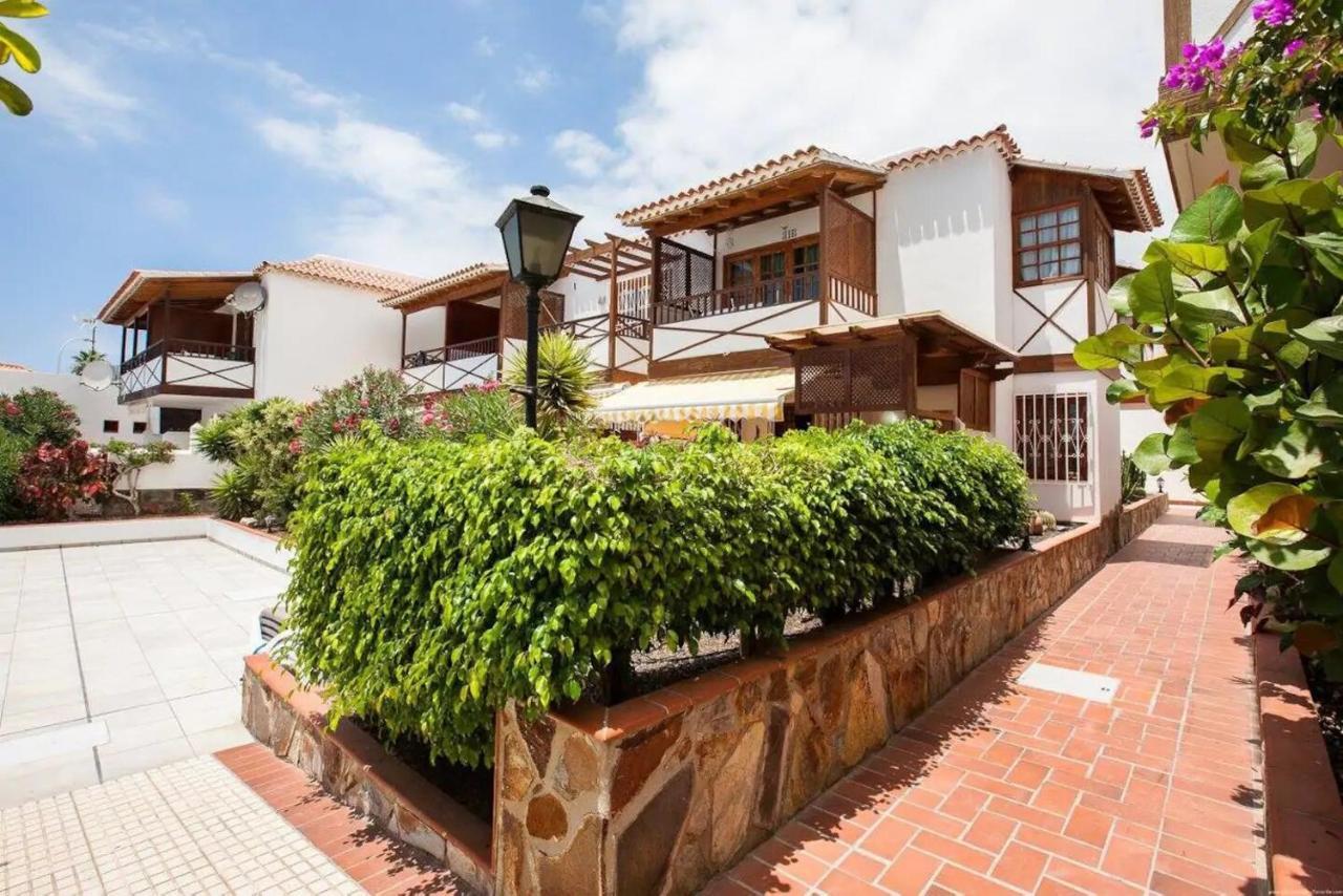Apartment 1 Bedroom For 4 People In Tenerife