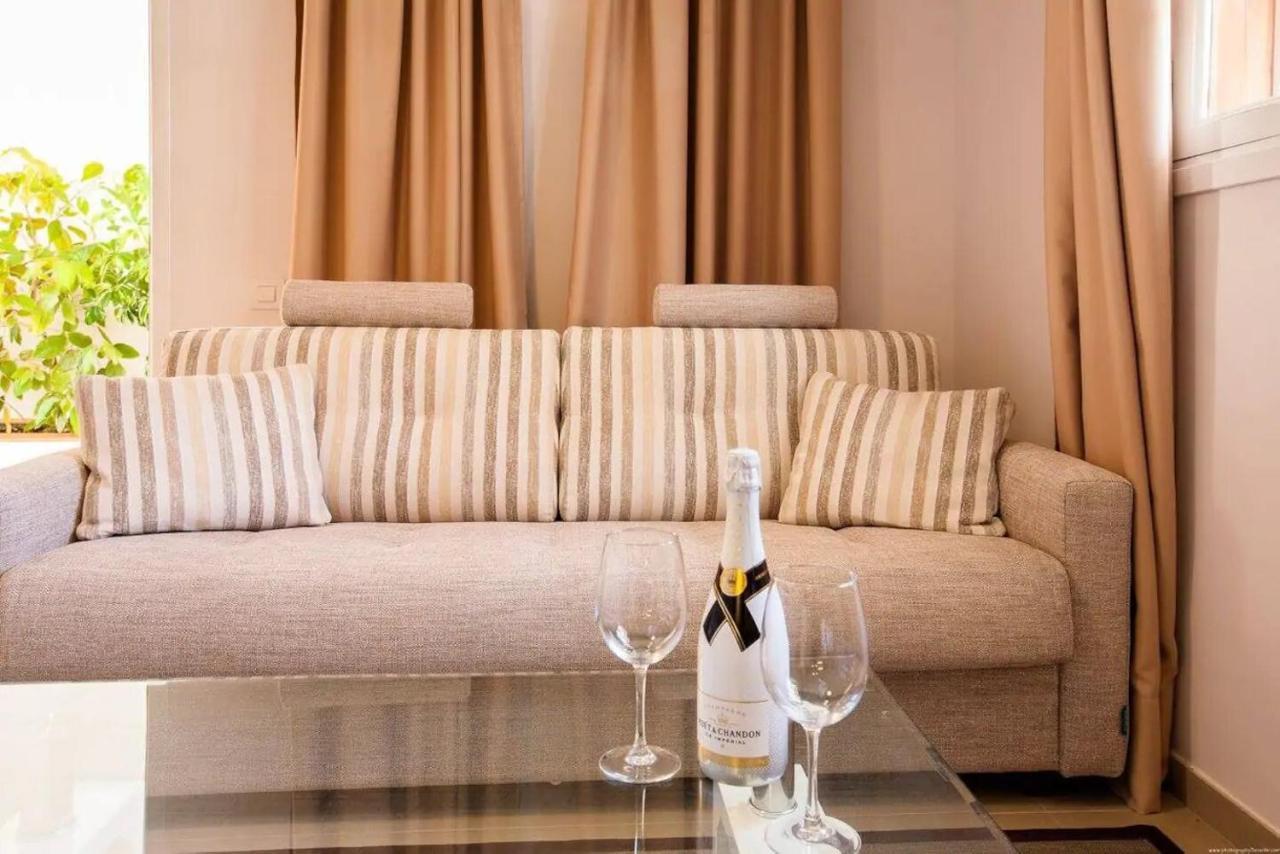 Apartment 1 Bedroom For 4 People In Tenerife *