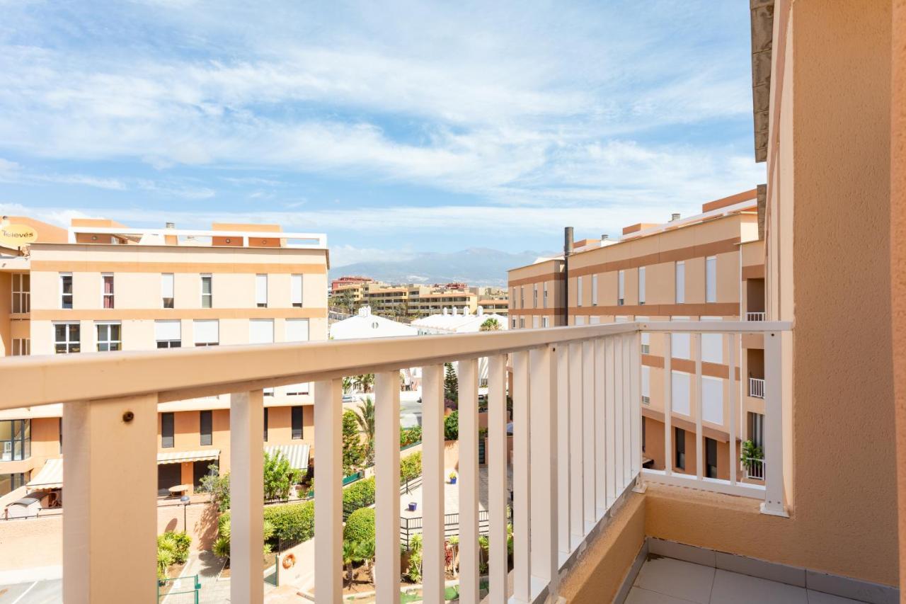 Apartment Family -3 Bedrooms And Rooftop El Medano (Tenerife)