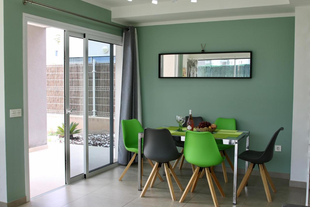 Paraiso-luxury With Heated Pool Villa *