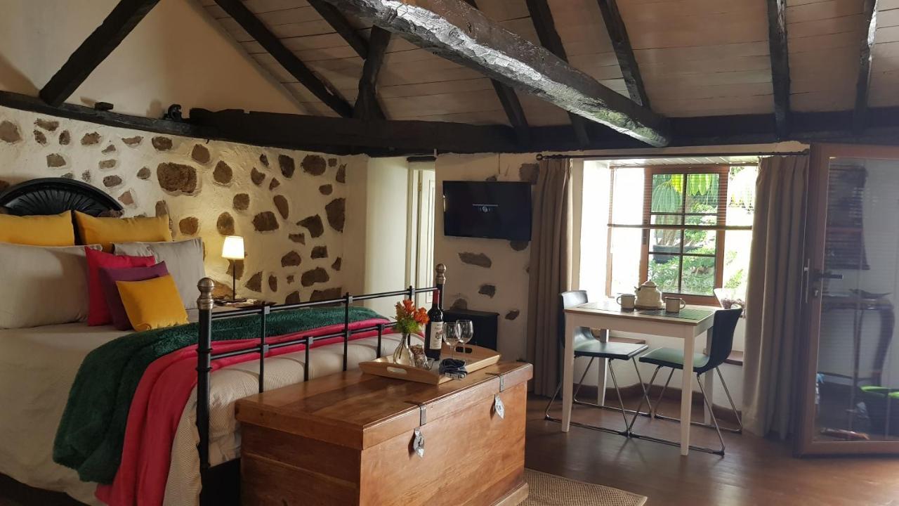 Elescondite Lodge Sauzal