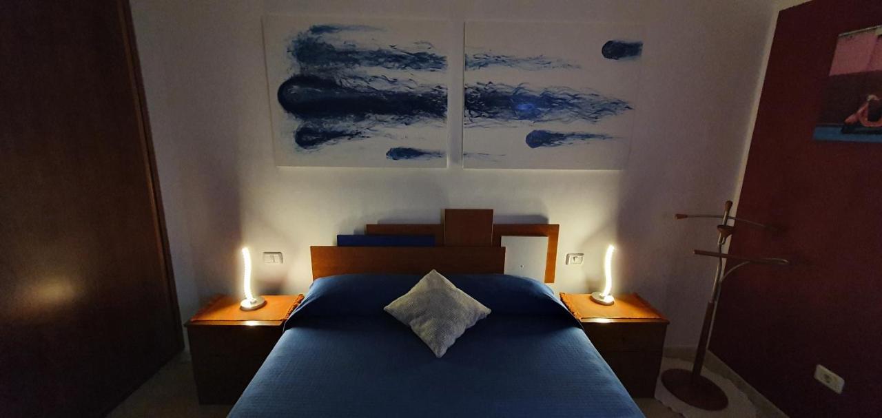 Habitación Doble Con Baño Privado En Tenerife, Canary Islands *