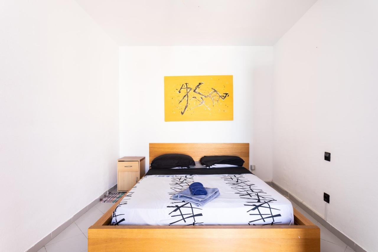 Family -3 Bedrooms And Rooftop *