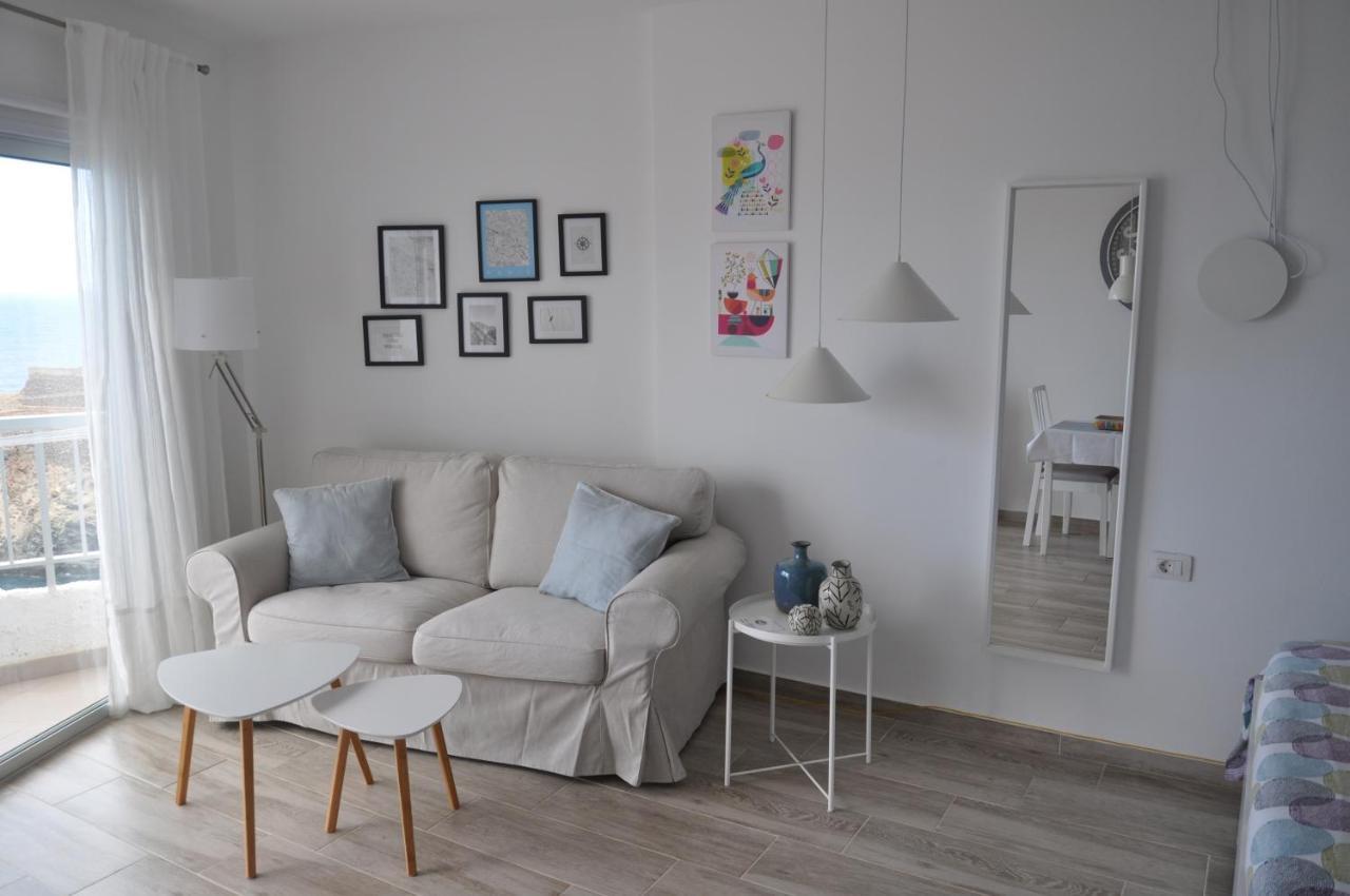 Bright By The Sea Apartment *
