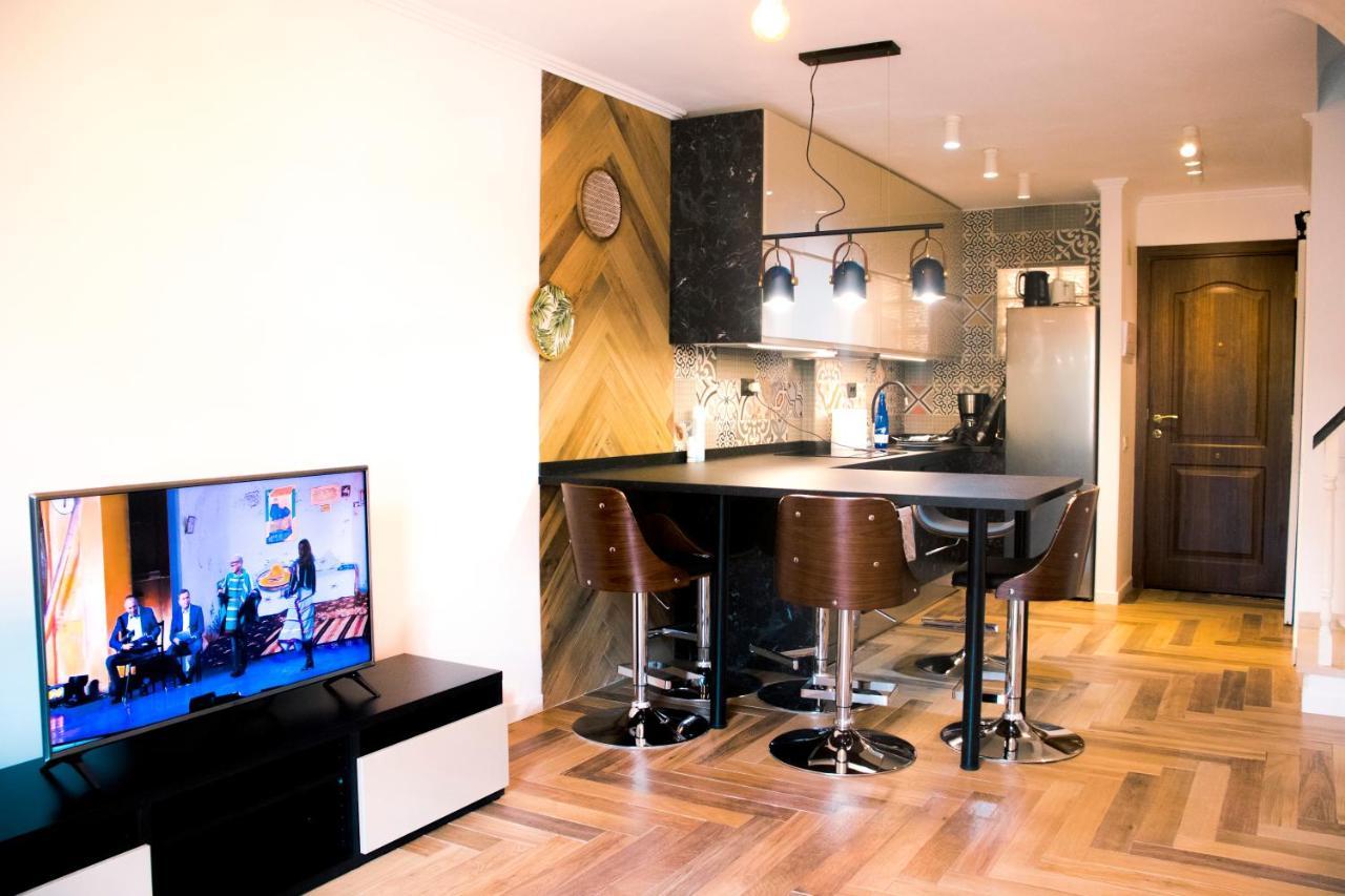 Lux Lovely 3 Bedroom Duplex With Solarium In Centre Of Playa Americas Arona (Tenerife)