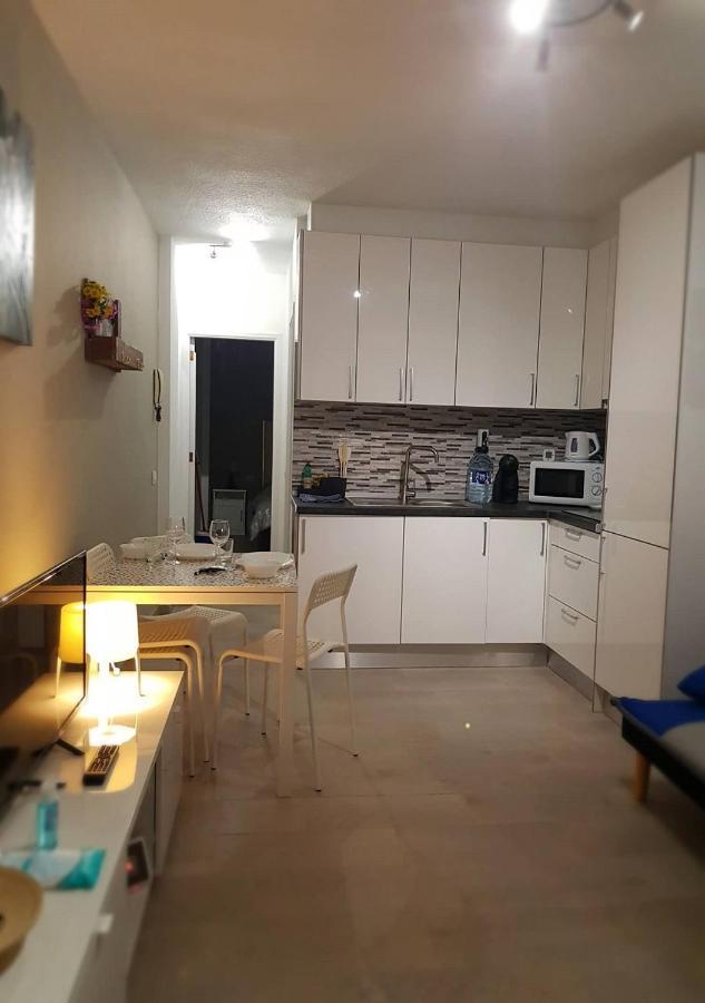 Mantra Del Sur Apartment *