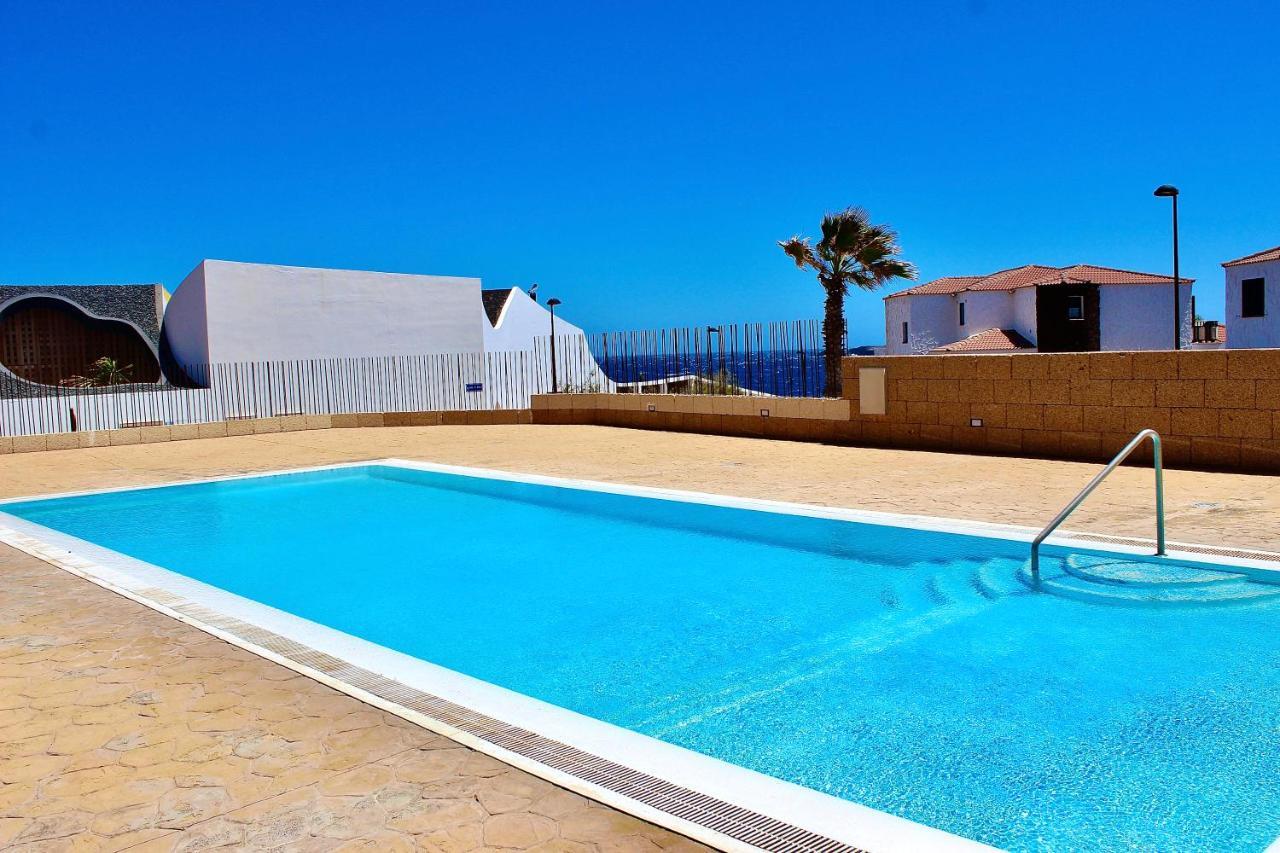 2bdr Ocean View Apartamento