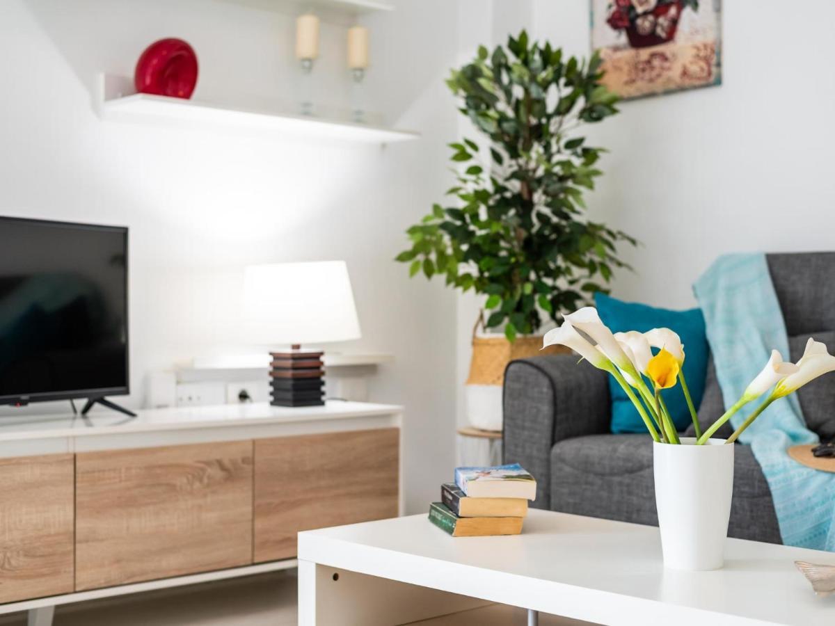 205 Cristianos By The Beach, Center, Wifi Ac Apartment *