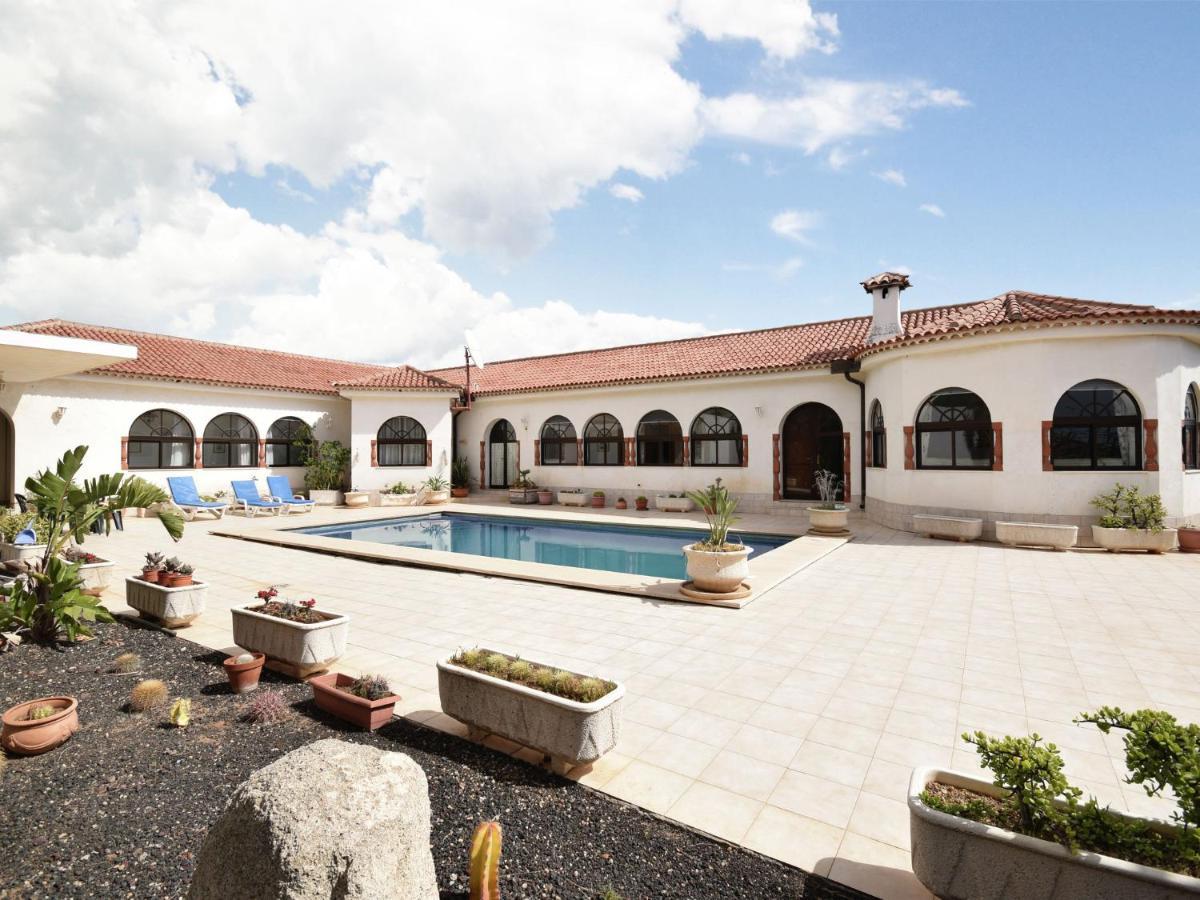 Beautiful Holiday Home In San Isidro With Pool * Granadilla De Abona