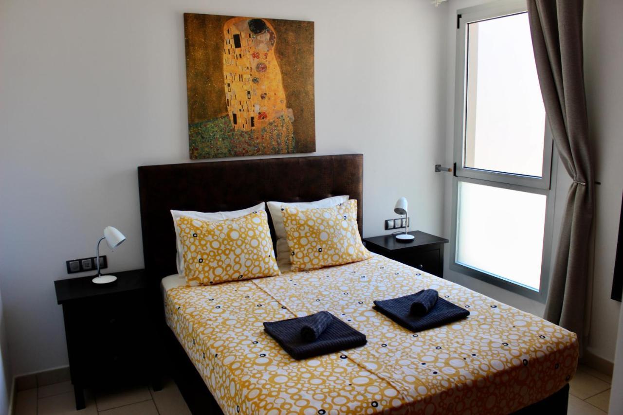 2bdr Ocean View Apartamento *