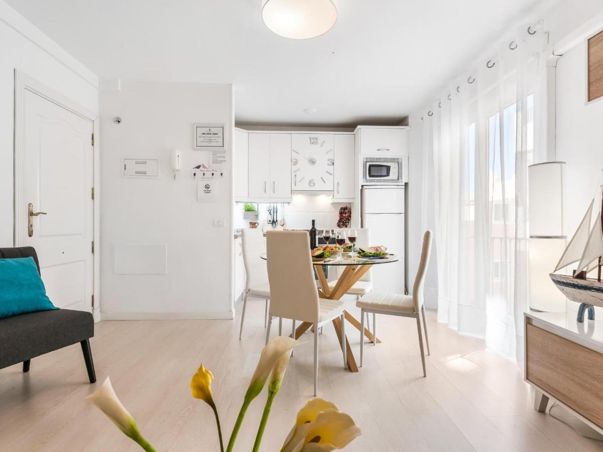 Apartment 205 Cristianos By The Beach, Center, Wifi Ac Arona (Tenerife)