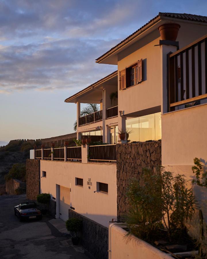 Superior G: Private Pool & Concierge Apartment