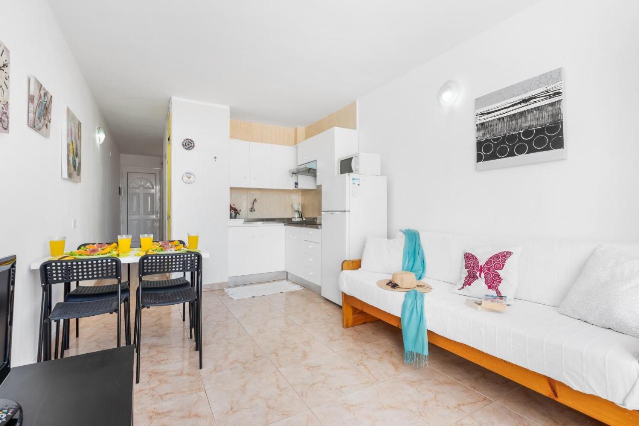 Apartment 618 Light El Chaparral